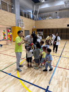 WONDER KIDS Sports Festivalのメダルセレモニーの様子